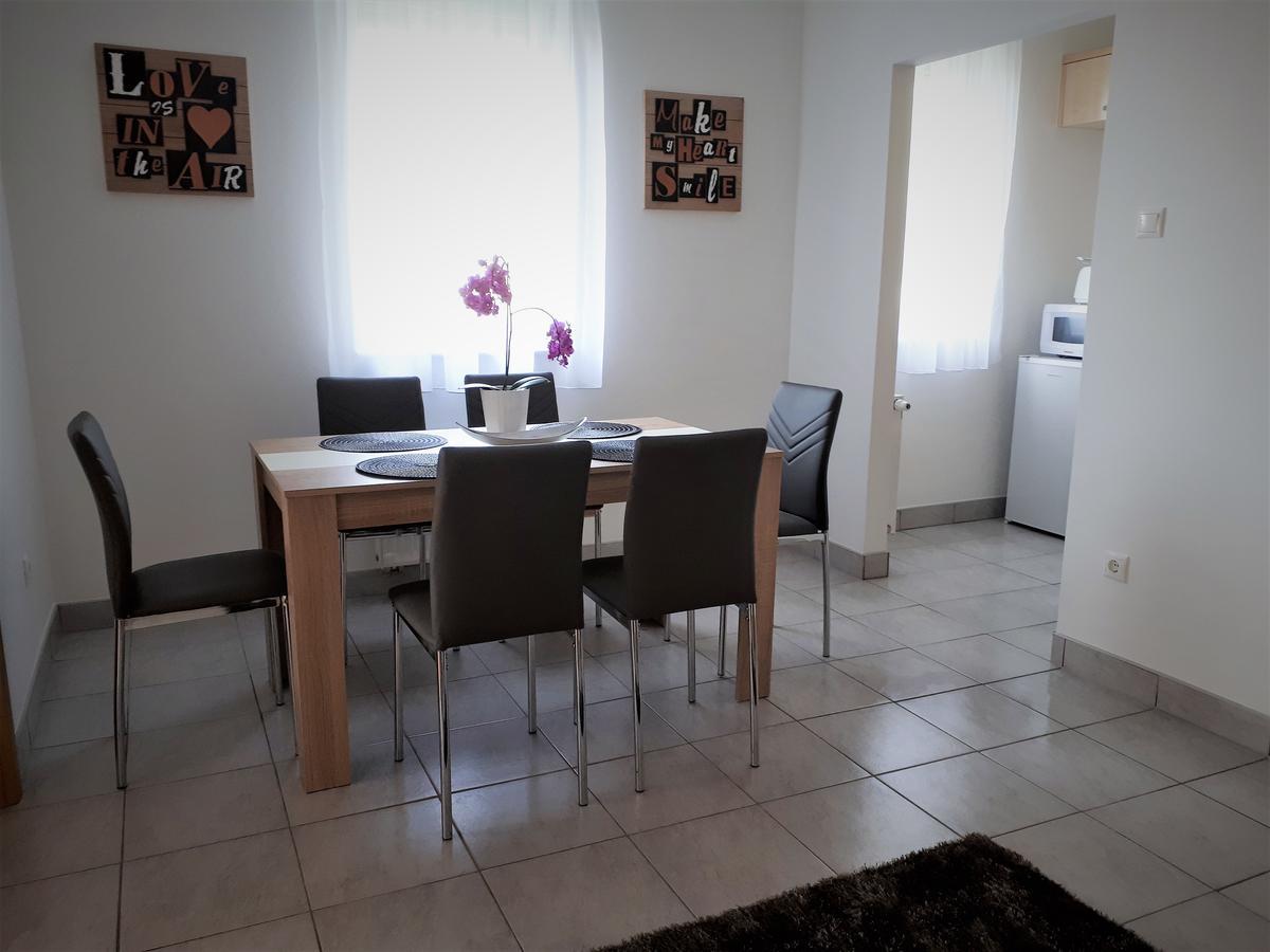 Hanna Apartman Bük Esterno foto